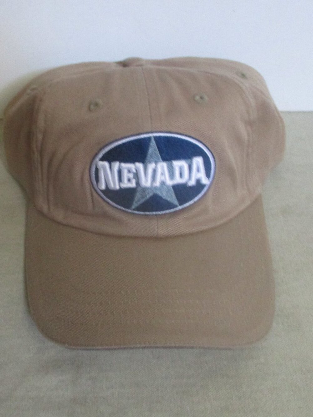 NWT Nevada BB Hat by WH SMITH City Collections